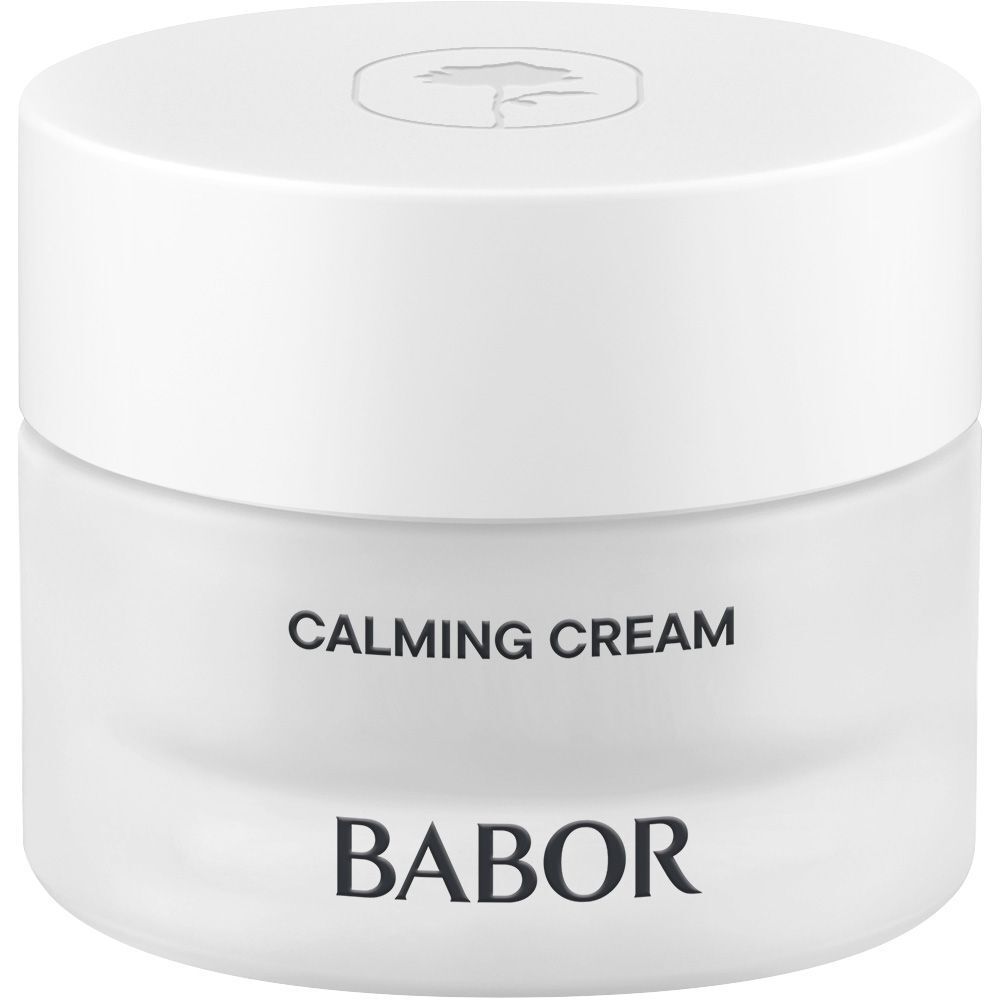 Pot de crème avec couvercle blanc. CALMING CREAM et BABOR sont inscrits sur le pot.