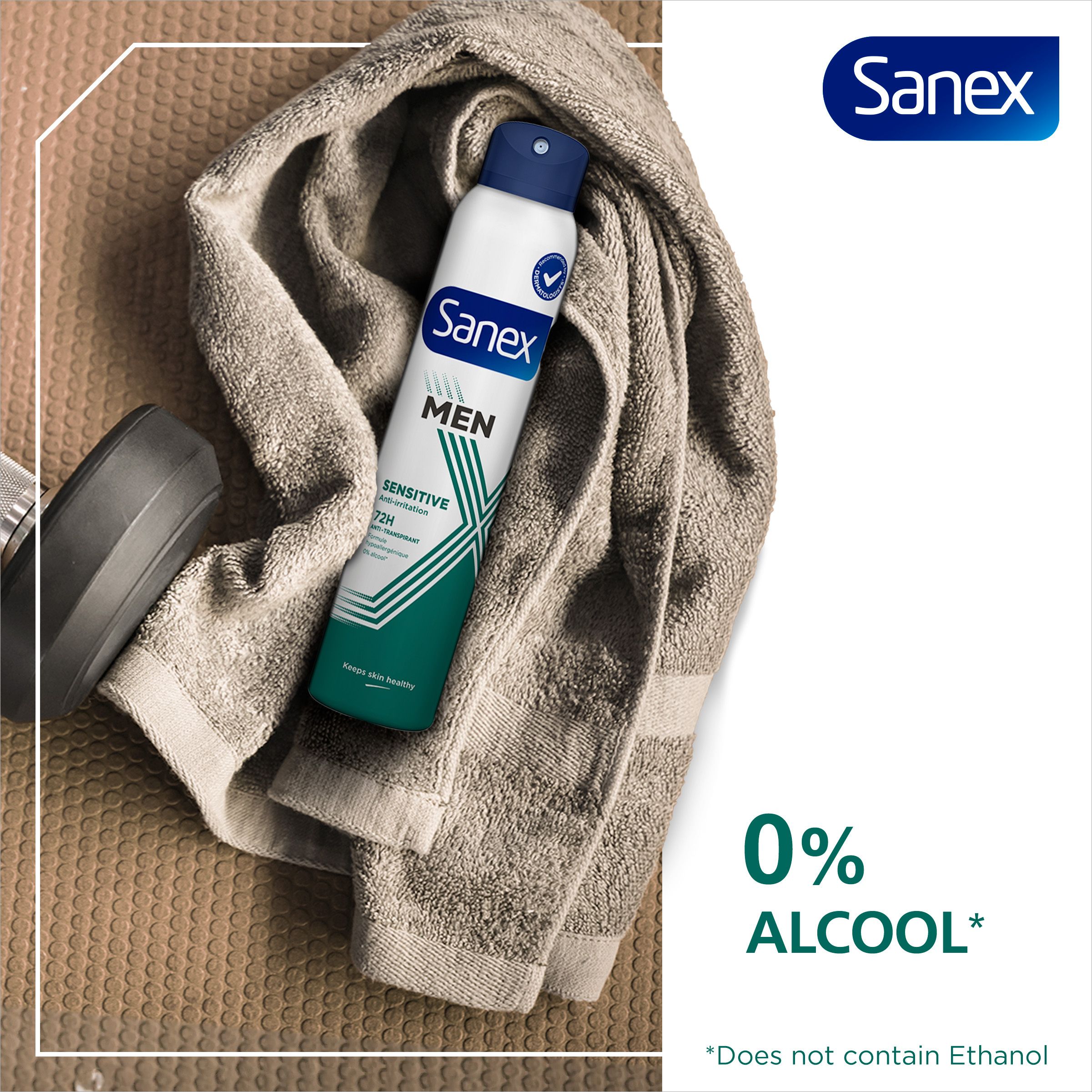 Spray déodorant près d'une serviette et haltère. Sanex, Men, 0% alcool.