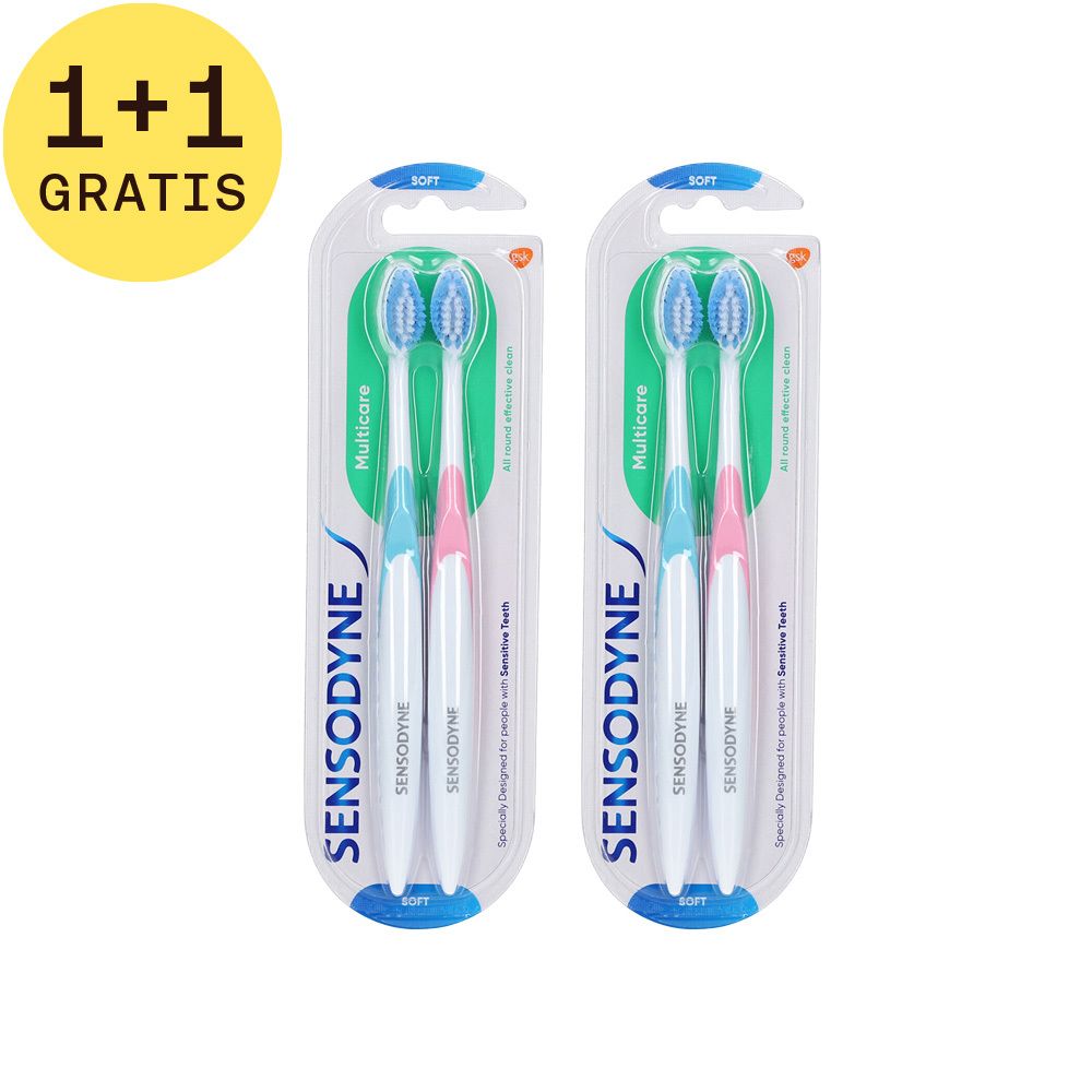 Twee tandenborstels in blisterverpakking. Blauwe en roze handvatten, blauwe borstelharen. Opschrift: Sensodyne, Multicare, Soft. 1+1 GRATIS.