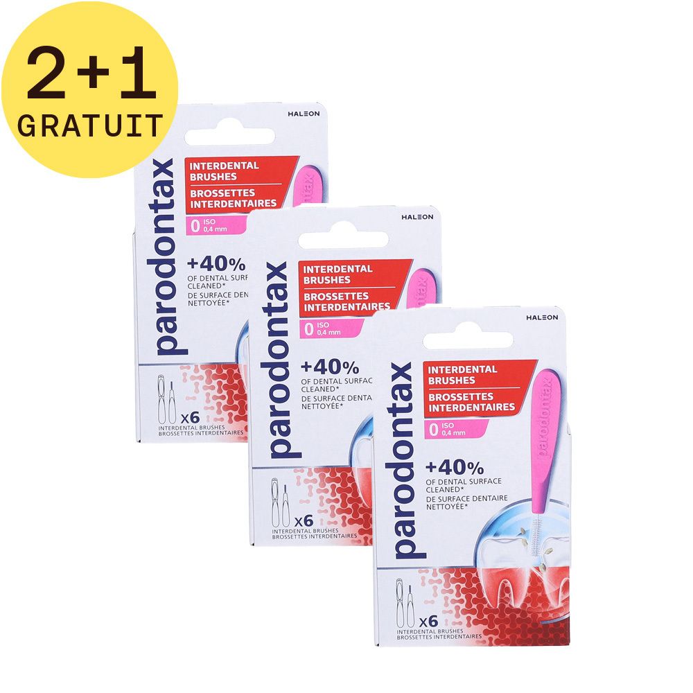 Trois paquets de brossettes interdentaires Parodontax 0,4 mm. Brosse rose, emballage rouge, texte.