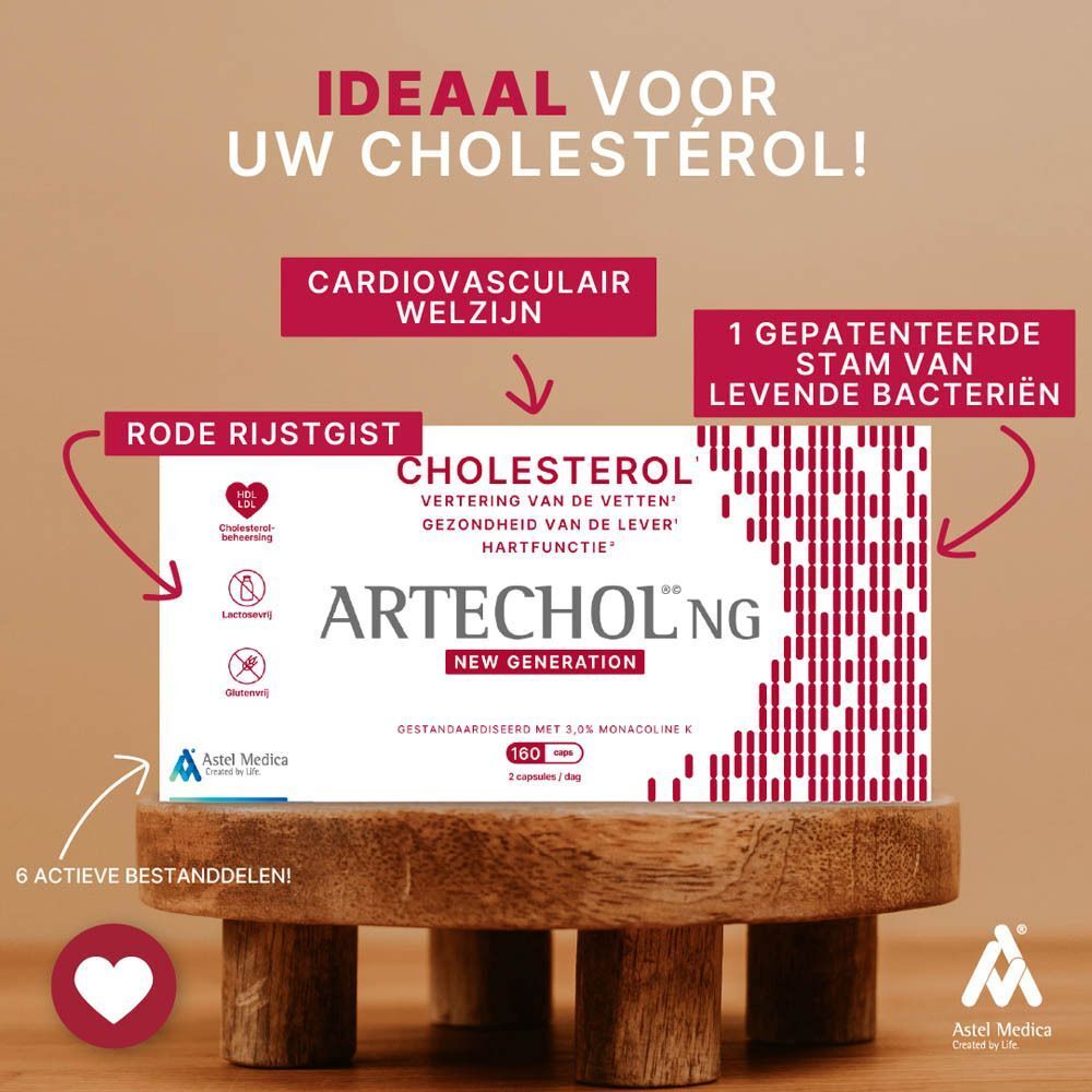 Artechol® NG op houten voet. Opschrift: Cholestérol, 6 actieve bestanddelen, Rode rijstgist, 1 gepatenteerde stam levende bacteriën.