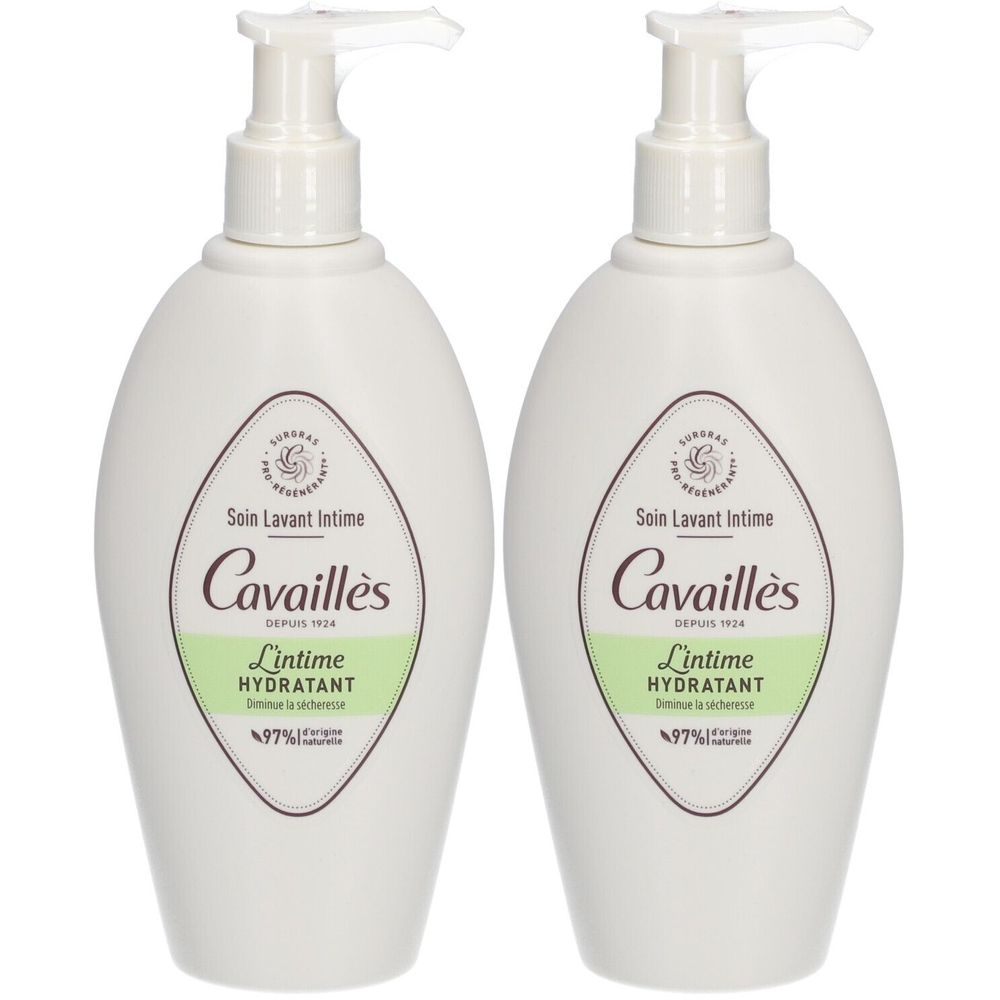 Twee witte flessen met pomp. Op elke fles staat "Cavaillès Soin Lavant Intime".