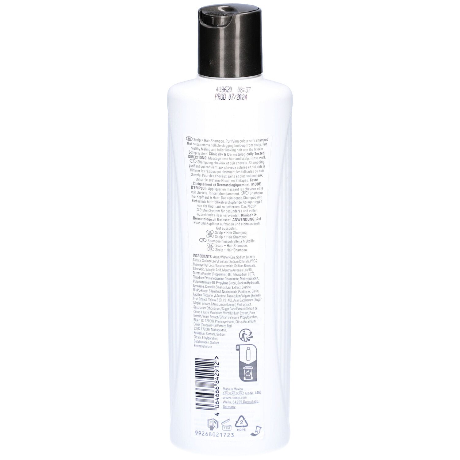 Witte shampoo met zwarte dop. Achteraanzicht. Opschrift: Nioxin. Tekst en symbolen.