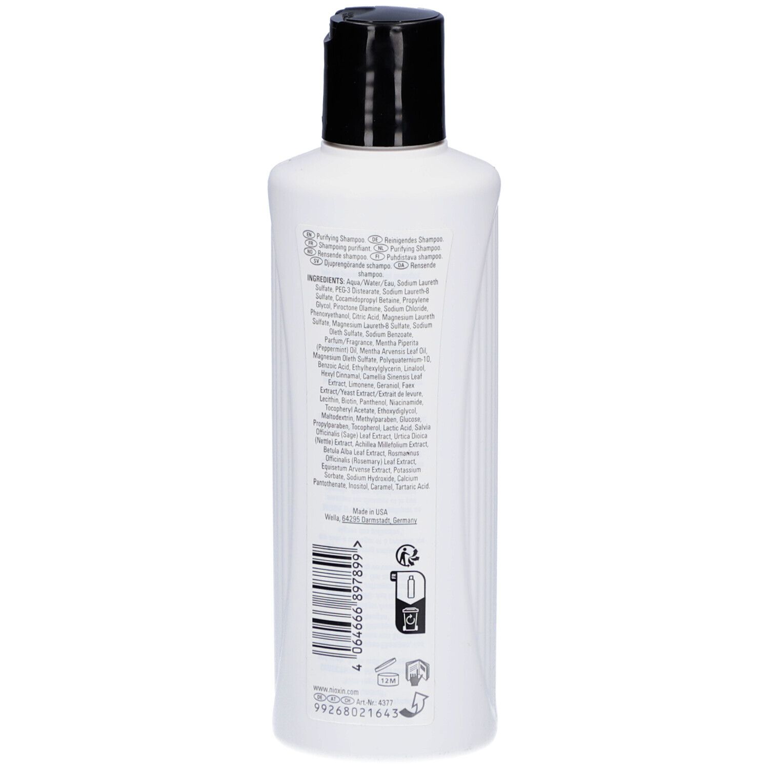 Achterkant van een witte fles met zwarte dop. Tekst: Ingrediënten, barcode, recycling symbool.