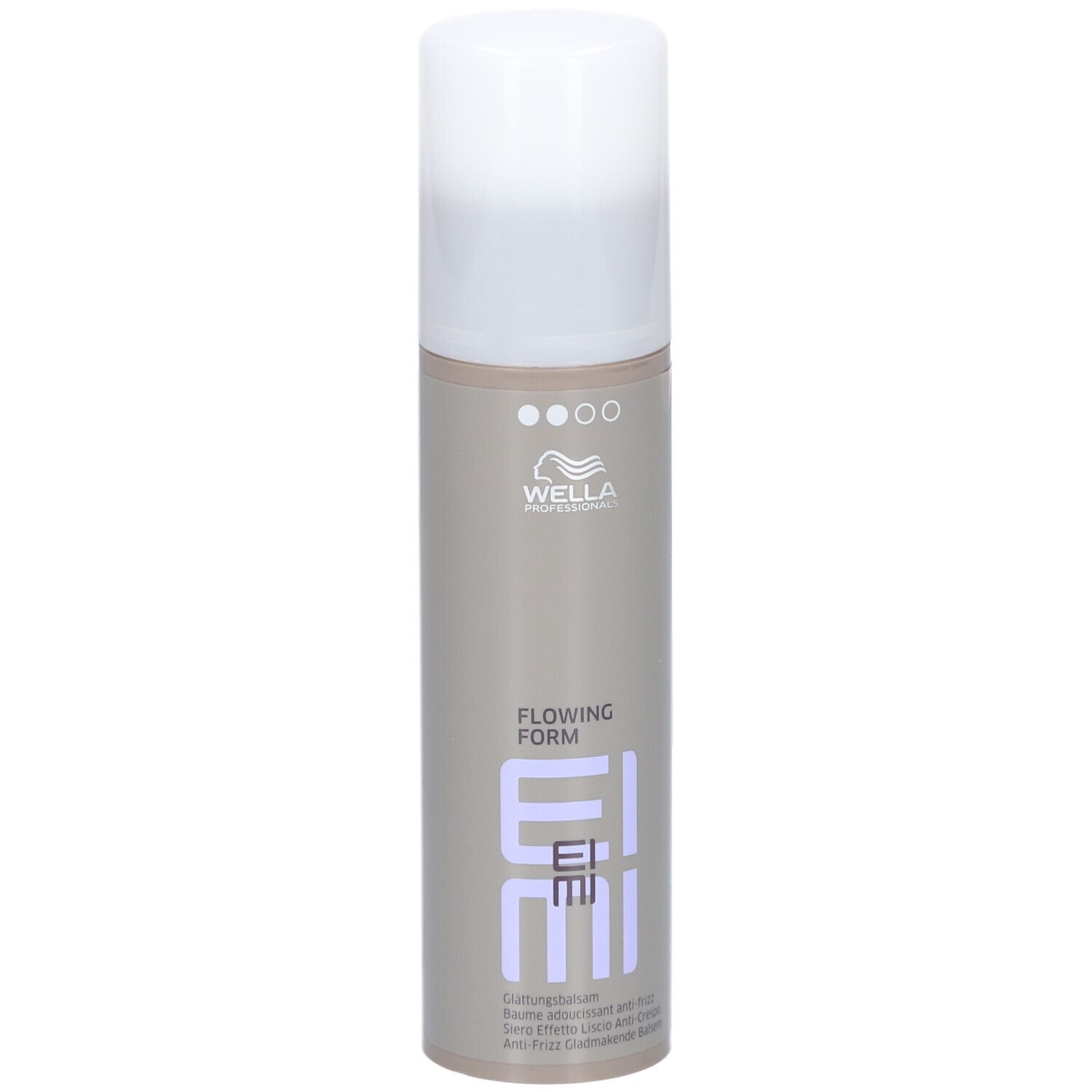Cilindrische fles met witte dop. Opschrift: EIMI Flowing Form. Merk: Wella Professionals.