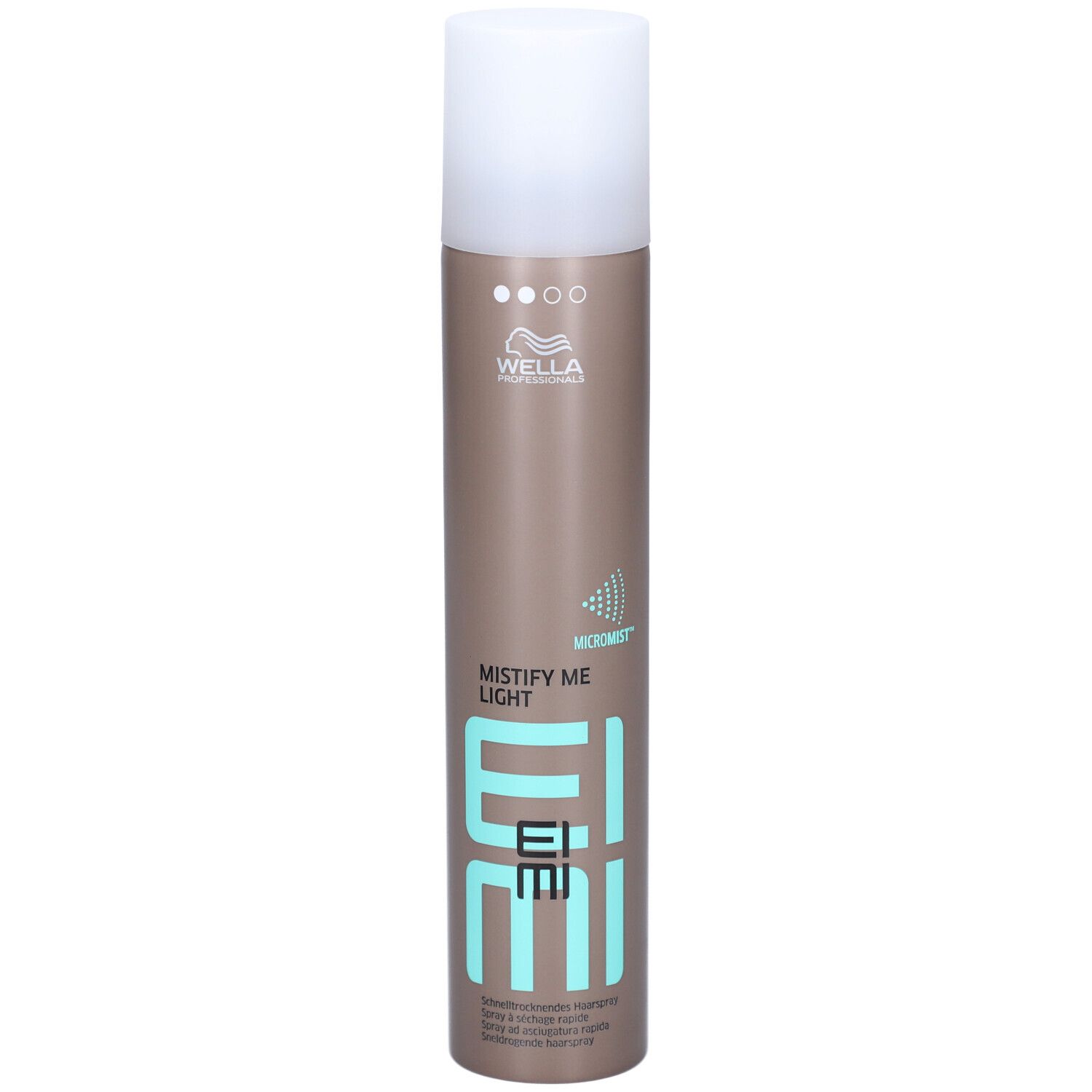 Haarsprayfles met witte dop. Opschrift: MISTIFY ME LIGHT, EIMI, WELLA. Bruine bus met turquoise accenten.