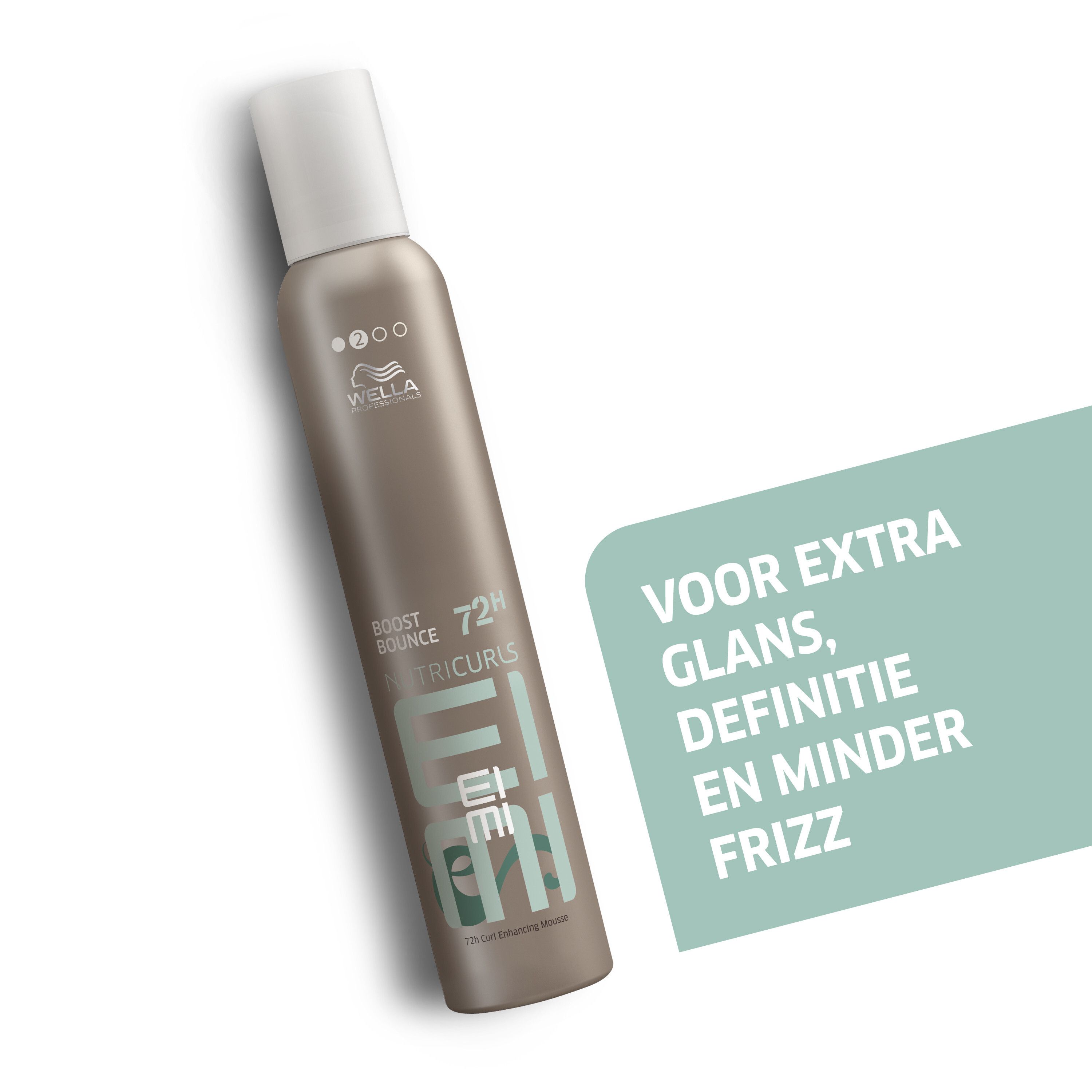 Haarmoussefles. Bruin, witte dop. Tekst: Boost Bounce, Nutricurls, EIMI, 72H. 300 ml. Tekst: Voor extra glans, definitie, en minder frizz.
