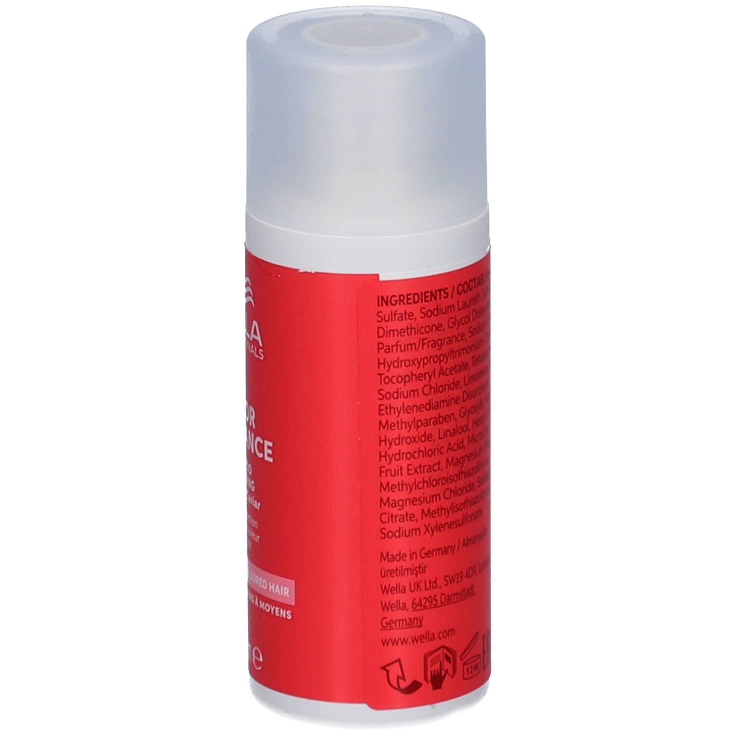 Rode shampoo fles met witte dop. Achterkant met ingrediënten. Merk: Wella Professionals Invigo.