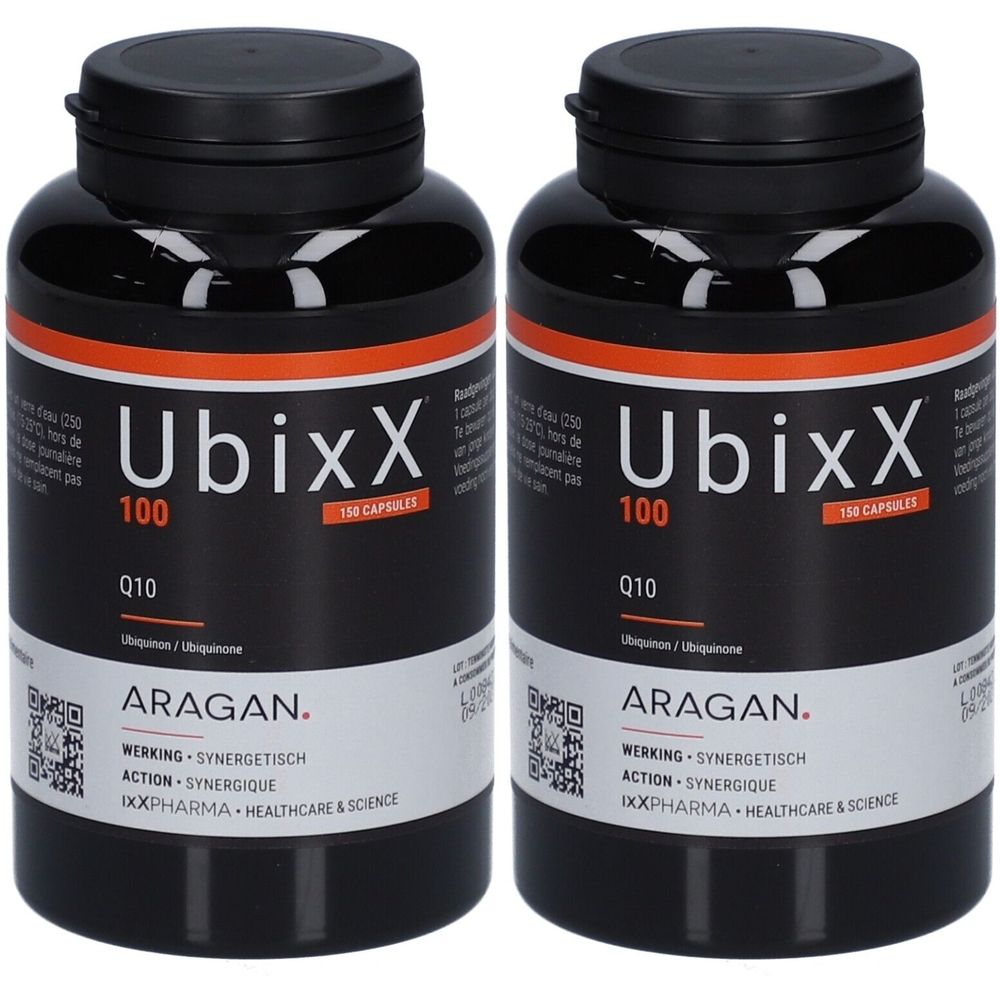 Twee zwarte flessen met etiket. Opschrift: UbixX 100, Q10, ARAGAN. Capsules.