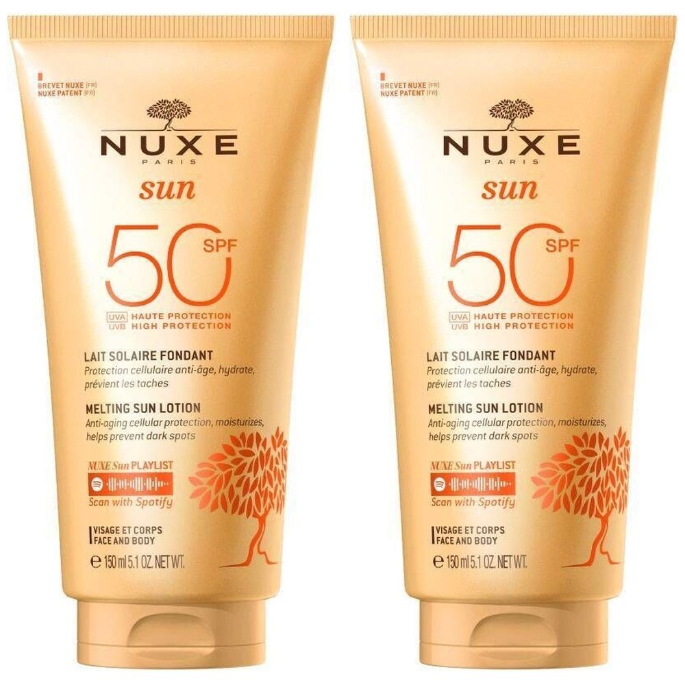 Twee tubes Nuxe Sun Lait Solaire Fondant SPF50. Beige tubes met tekst en SPF 50. Voor gezicht en lichaam.