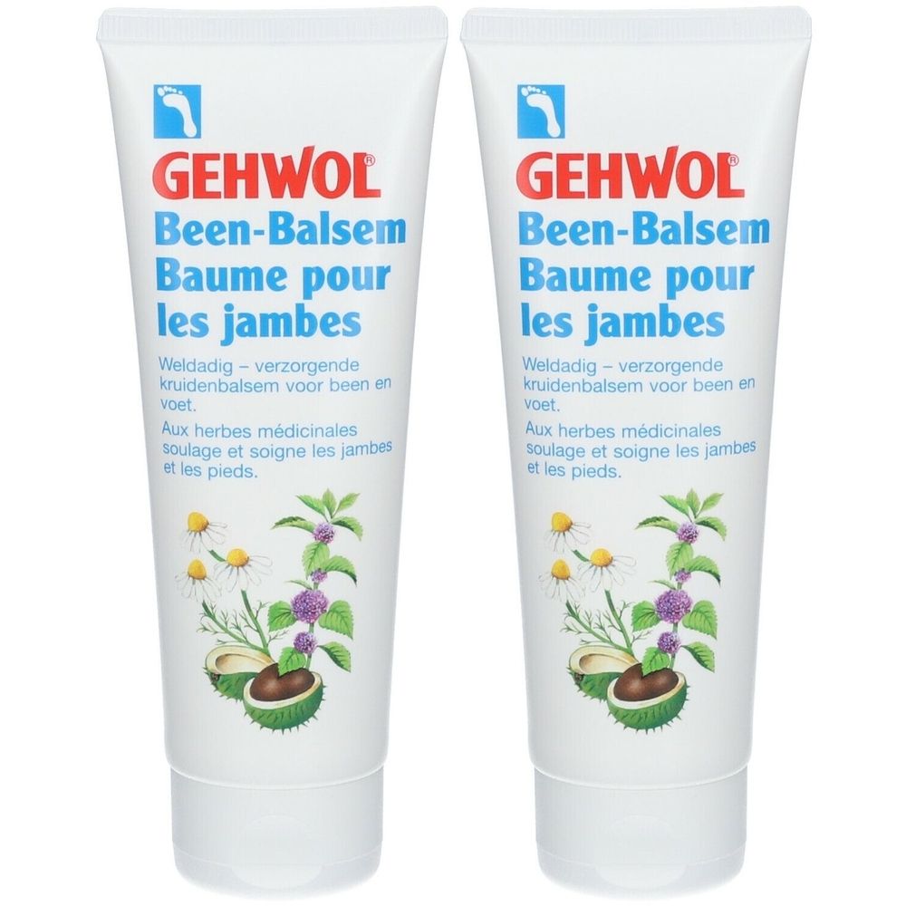Twee tubes Gehwol Been-Balsem. Witte tubes met blauwe en rode tekst. Kruidenillustraties.