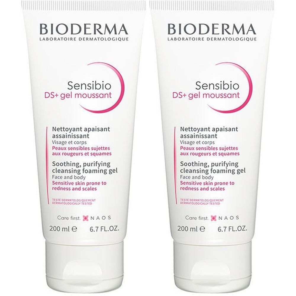 Twee witte tubes met tekst. BIODERMA, Sensibio DS+ gel moussant. Tekst in het Frans en Engels. 200 ml. Voor gevoelige huid.