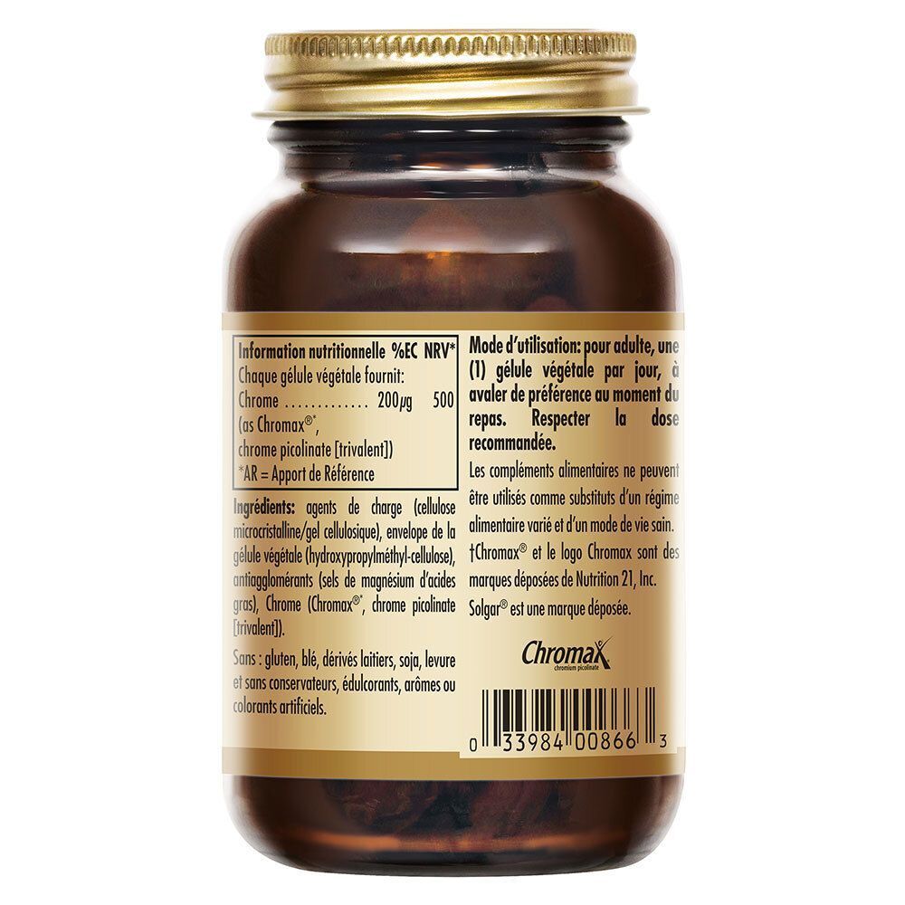 Achterkant van een fles Solgar Chrome Picolinate. Bruine glazen fles met gouden dop. Etiket met voedingswaarde-informatie en ingrediënten.