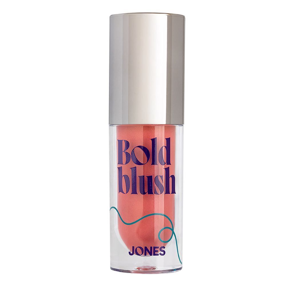Vloeibare blush in een transparante fles met zilveren dop. Opschrift: Bold blush, JONES.