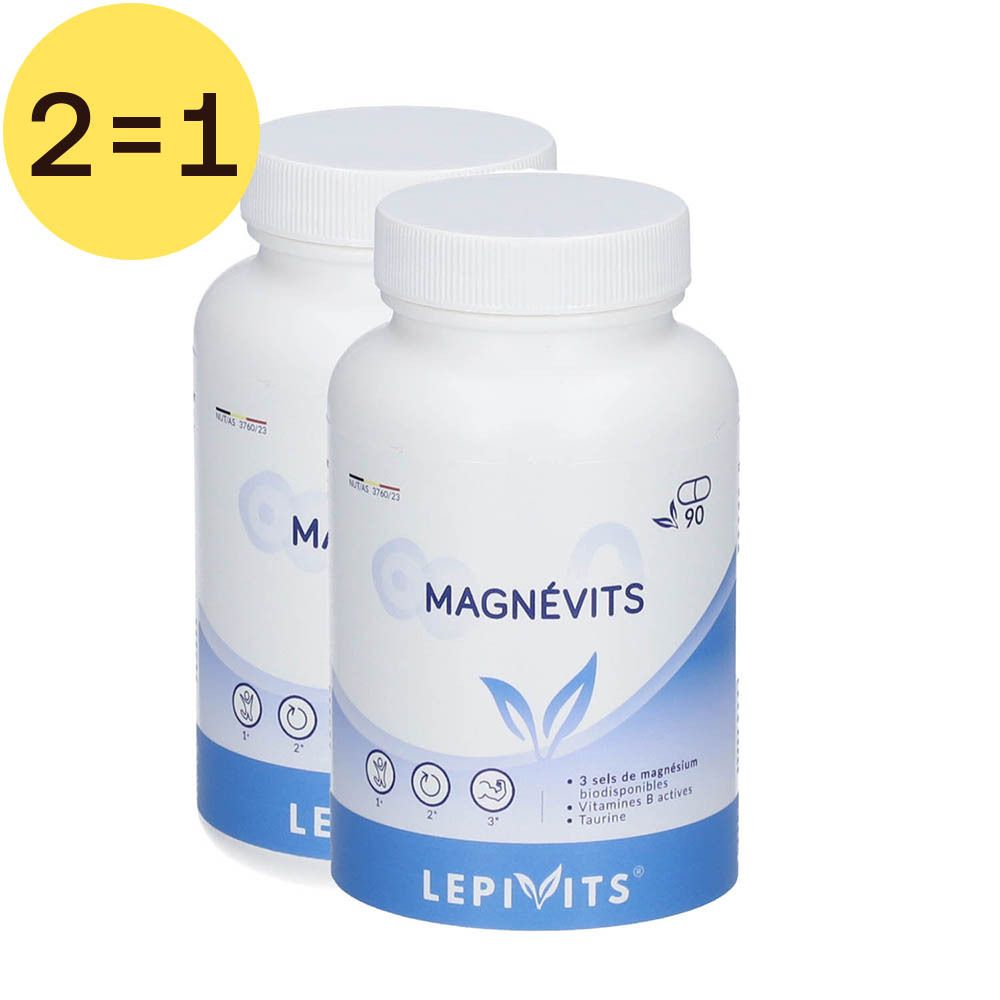 Twee witte flessen Lepivits MagneVits. Opschrift MagneVits en Lepivits. Gele cirkel met "2=1". Blauwe en witte etiketten.