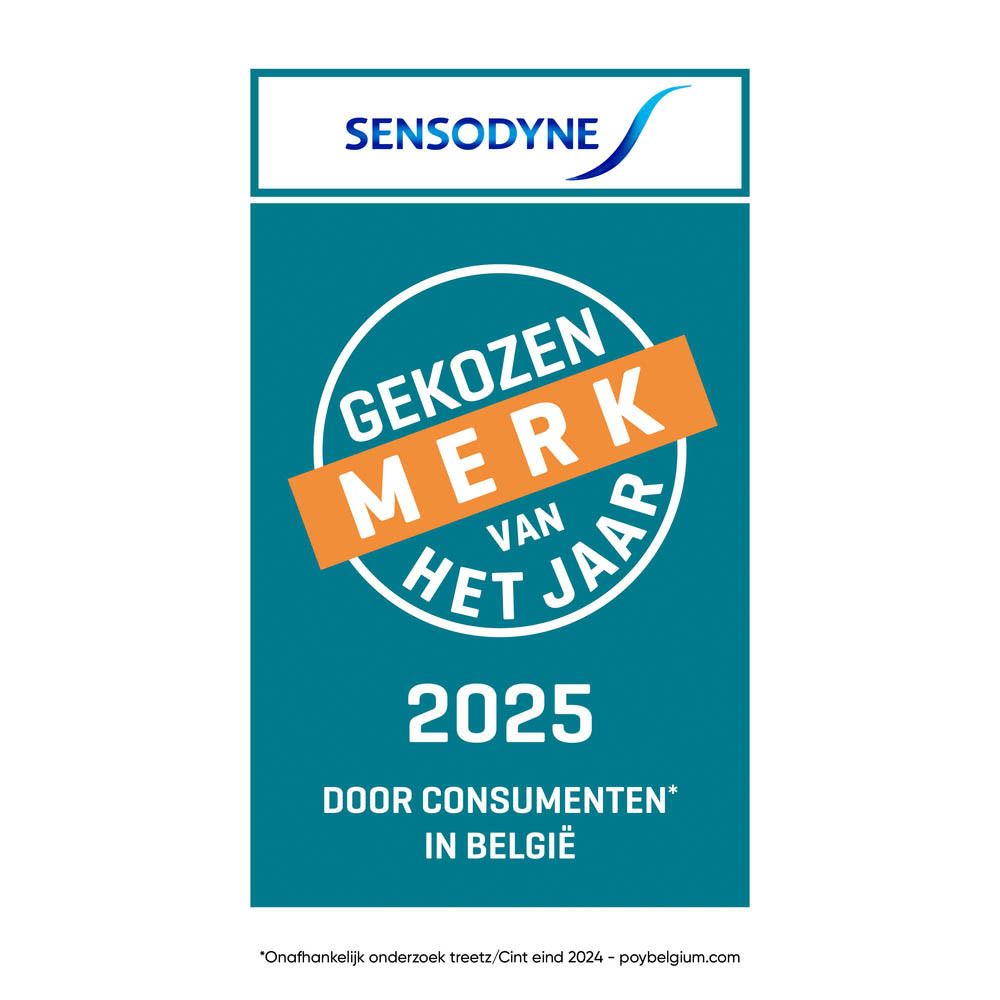 Blauwe achtergrond met tekst: Sensodyne. Gekozen Merk van het Jaar 2025 door consumenten in België.