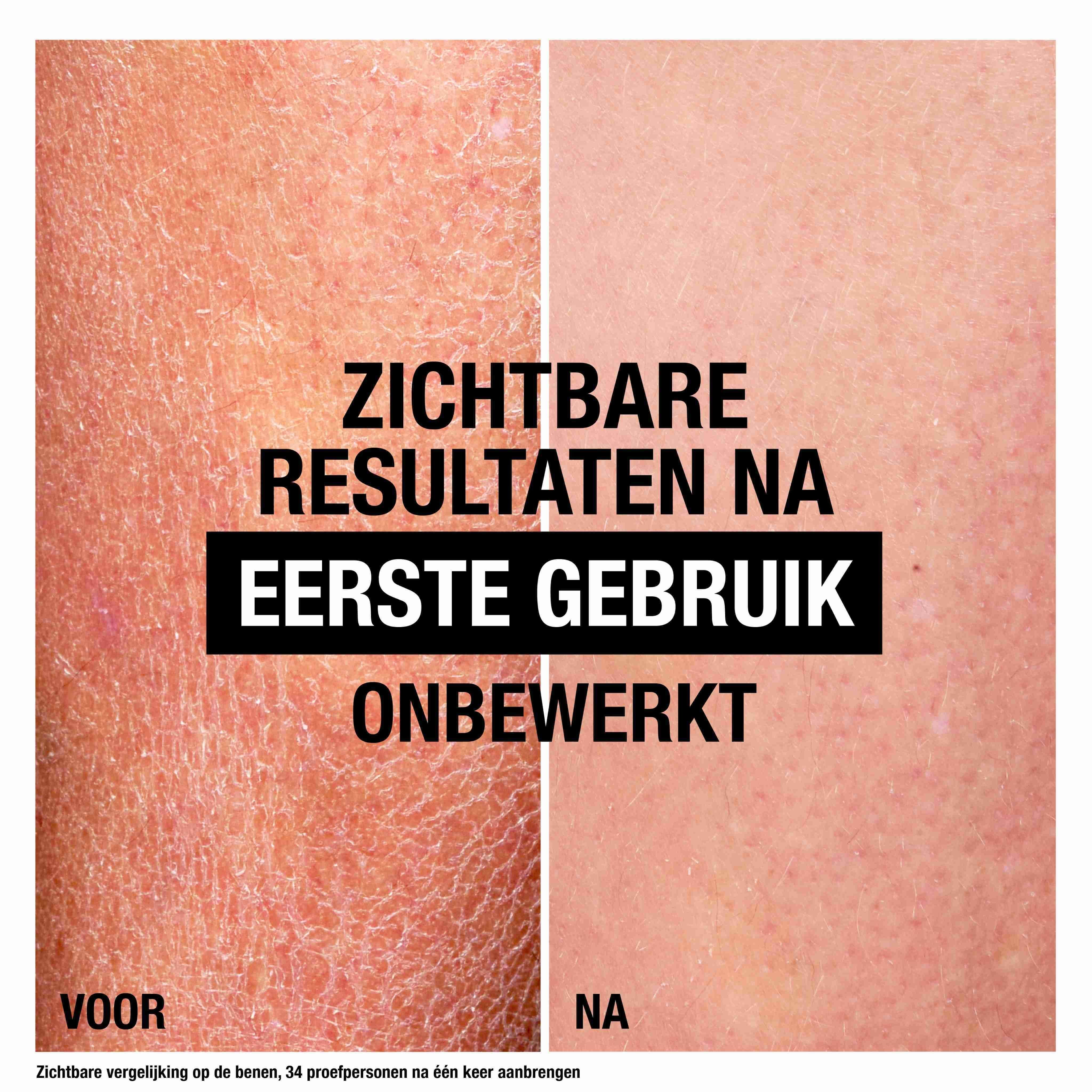 Neutrogena Hydro Boost Aqua crème in een glazen pot met blauw deksel.