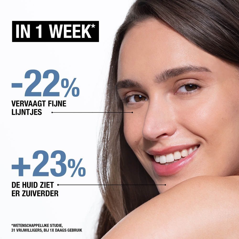 Vrouw met gezicht. Tekst: In 1 week: -22% vermindering fijne lijntjes, +23% de huid ziet er zuiverder uit.