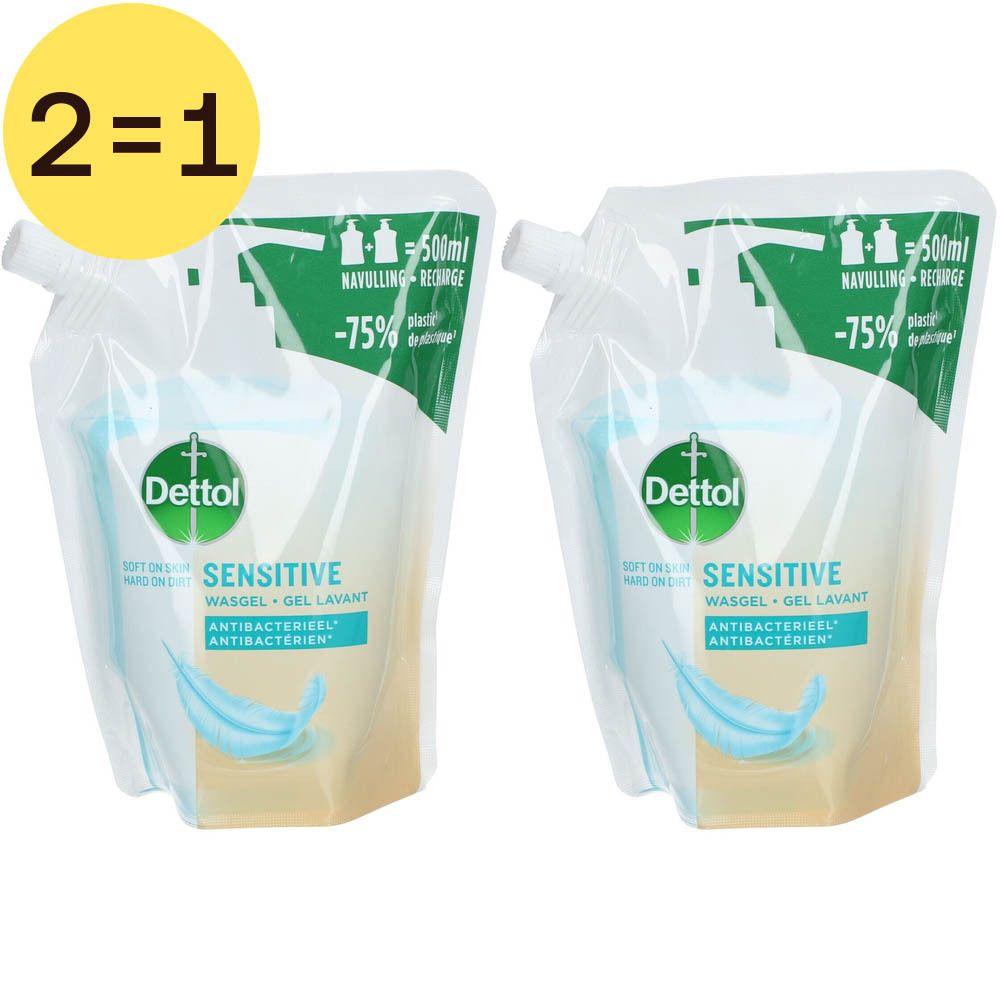 Deux recharges de gel lavant Dettol Sensitive. Inscription : Sensitive, Antibactérien. Marque jaune : 2=1.