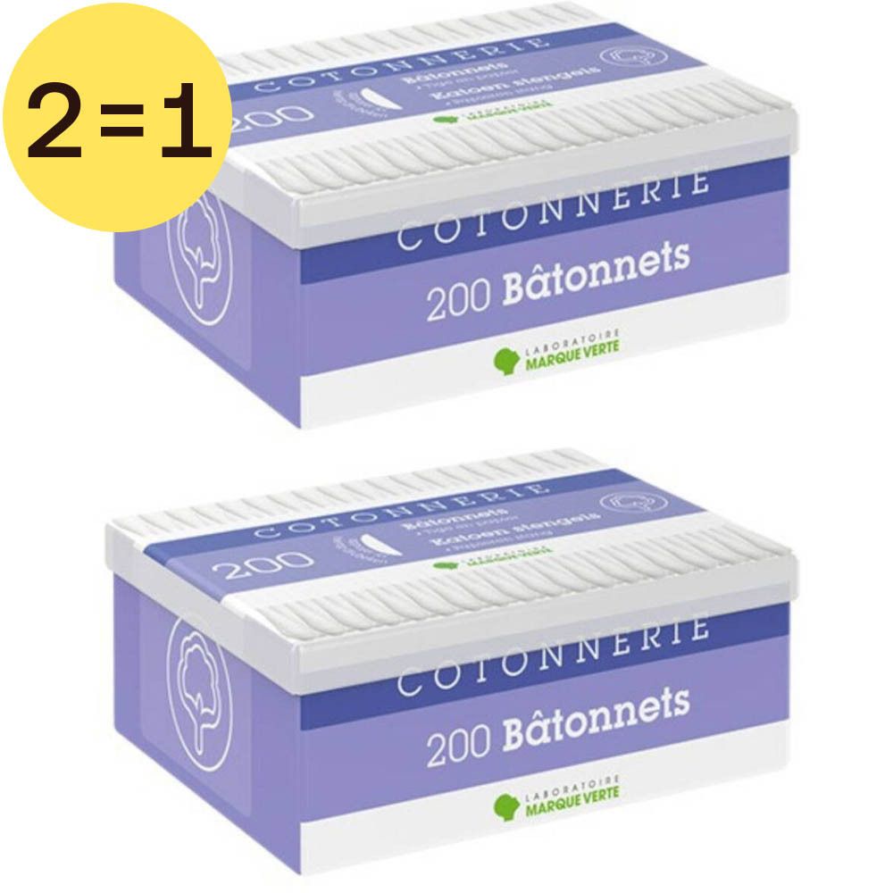 Twee dozen wattenstaafjes. Opschrift: Cotonnerie, 200 Bâtonnets. Marque Verte-logo. Gele cirkel met 2=1.