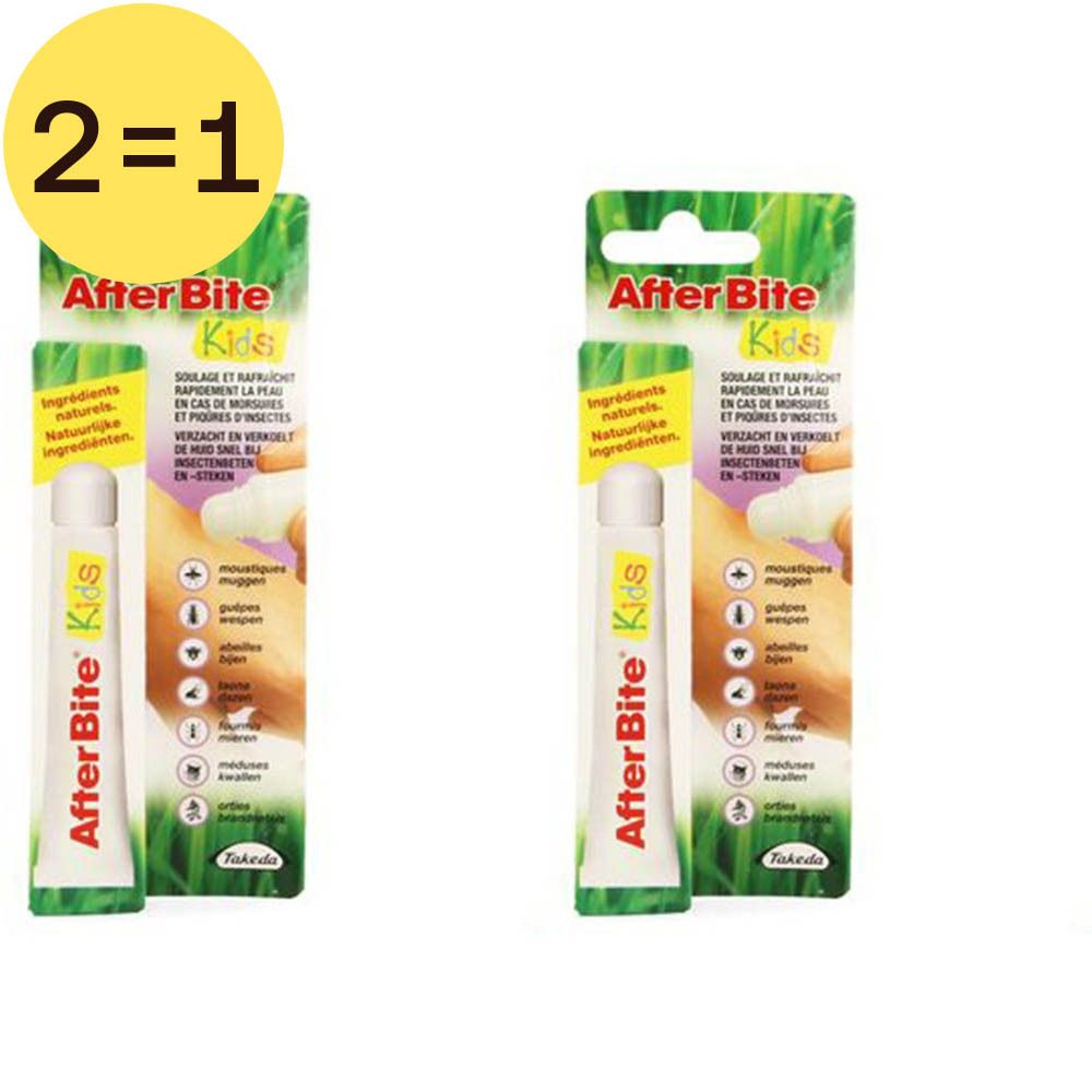 Twee verpakkingen After Bite Kids. Opschrift: 2=1. Verpakking met productafbeelding en tekst. Bevat natuurlijke ingrediënten.