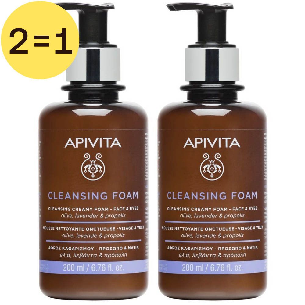 Deux flacons bruns avec pompe noire. Inscription : APIVITA, Cleansing Foam. Contient olive, lavande et propolis. 200 ml.