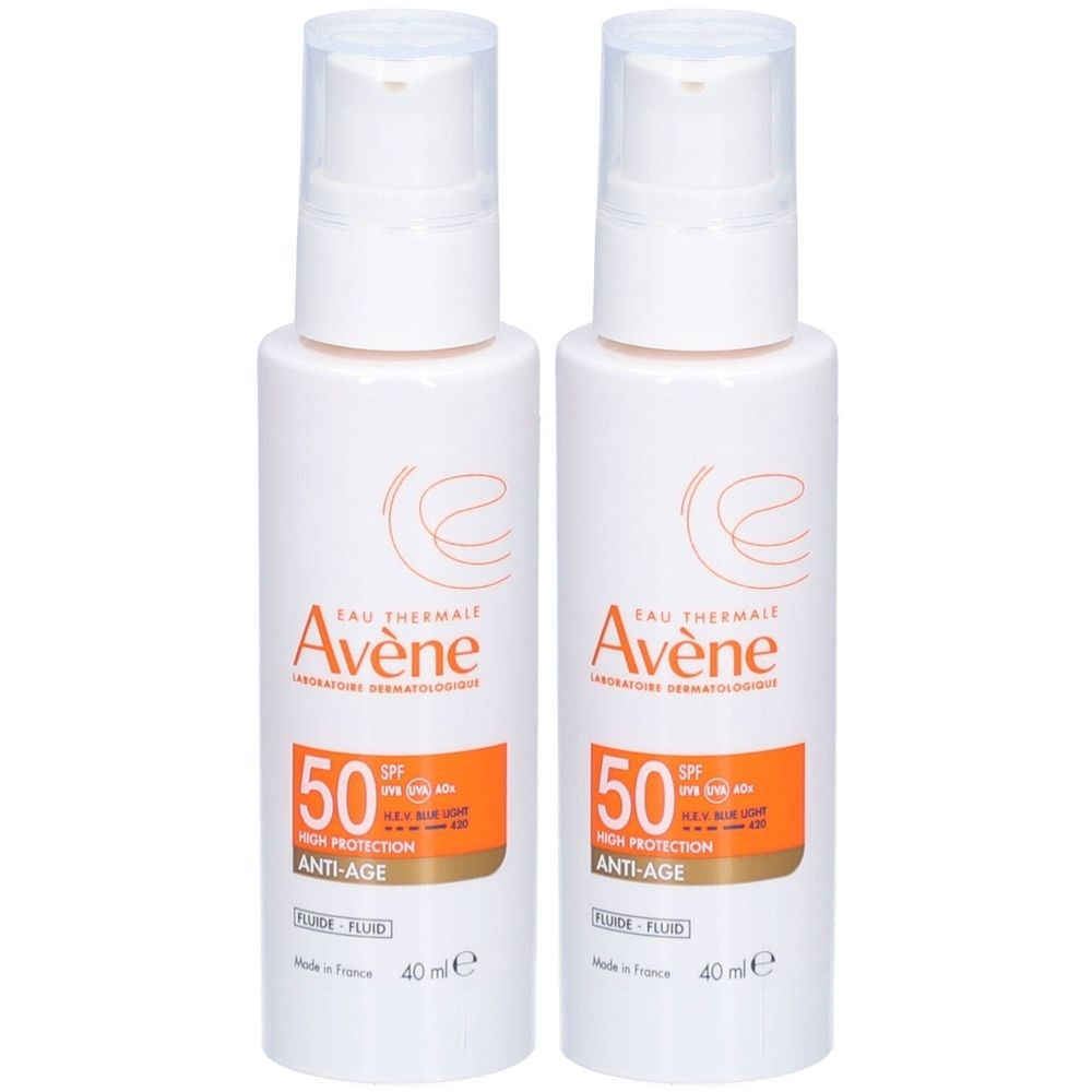 Twee witte flacons met pomp. Opschrift: Avène, SPF 50, Anti-Age. Oranje accenten. 40 ml.