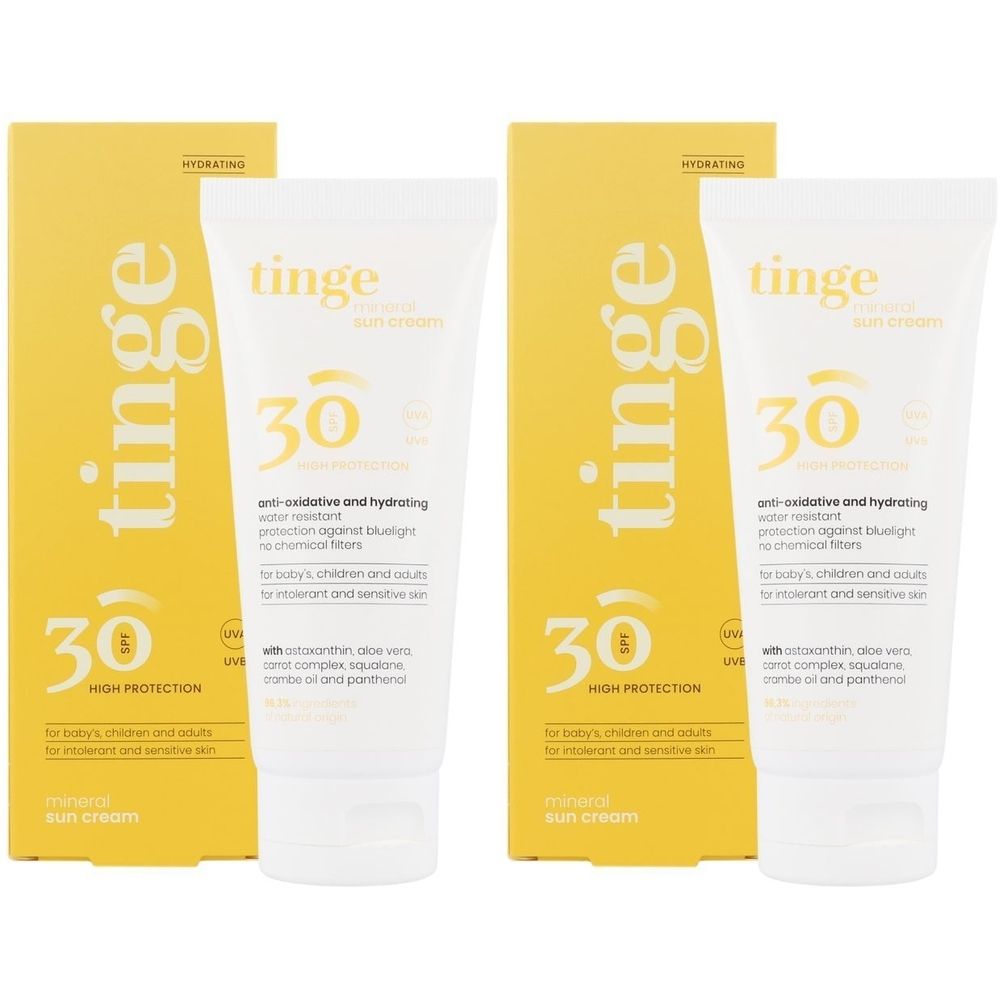 Twee tubes en dozen zonnecrème. Opschrift: Tinge, 30, High Protection. Minerale zonnecrème.