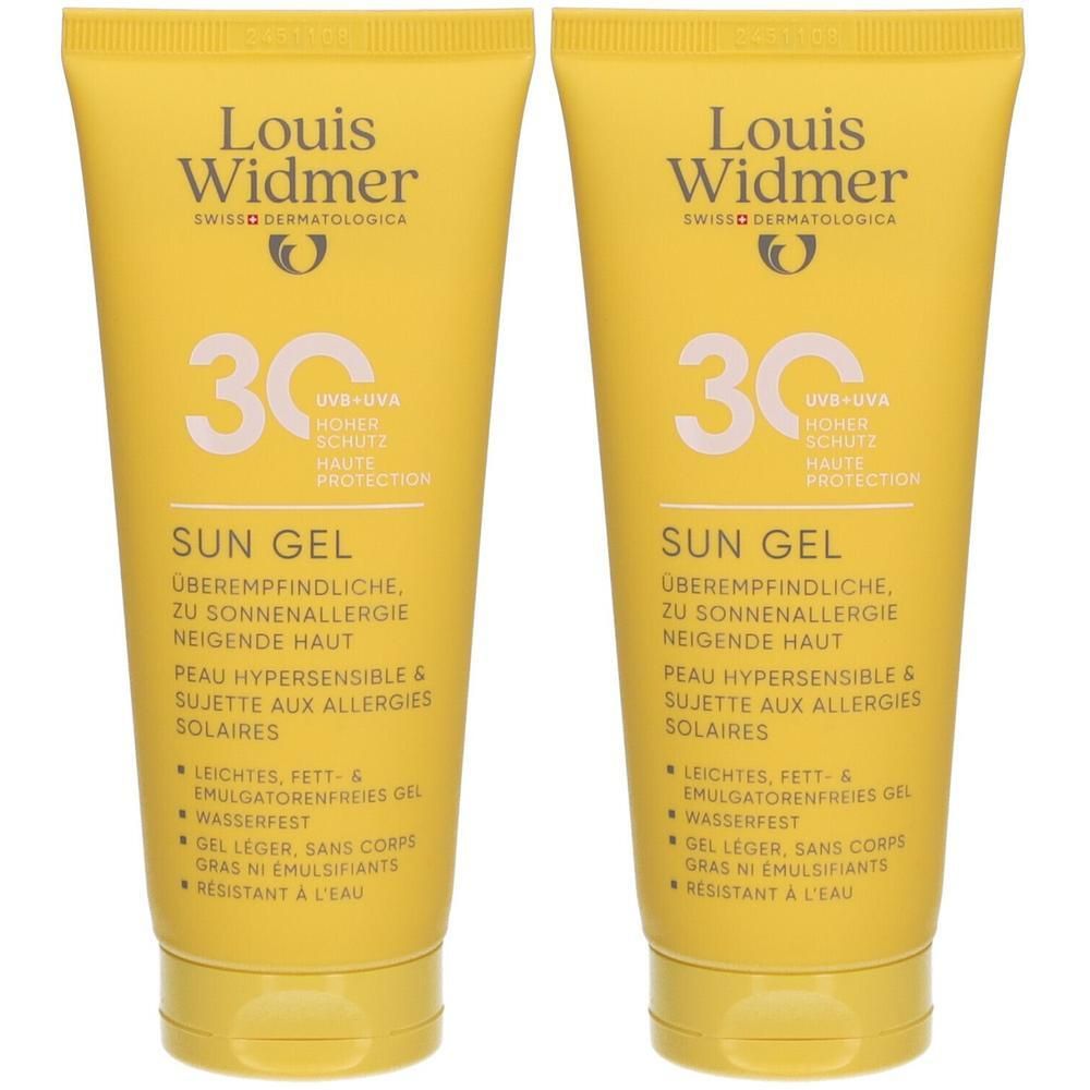 Twee gele tubes Louis Widmer Sun Gel SPF30. Opschrift: 30, Sun Gel, voor de zon-allergische huid. Waterbestendig.