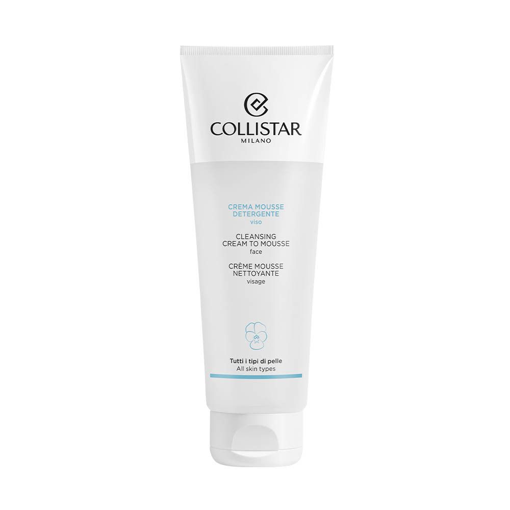 Witte tube met productnaam en logo. Tekst: Cleansing Cream To Mousse. Voor alle huidtypen.