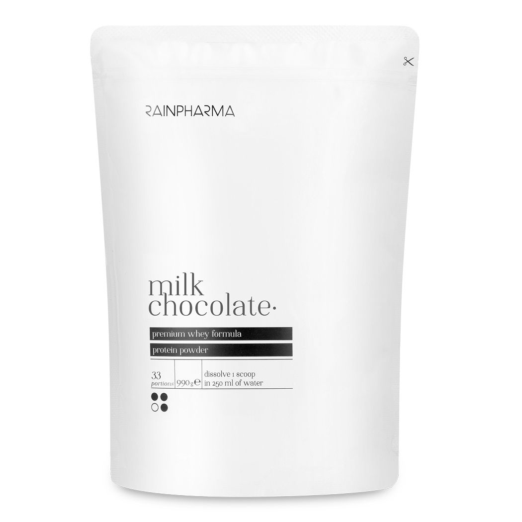 Rainpharma zak met melkchocolade eiwitpoeder. Opschrift: premium whey formula, protein powder. 33 porties, 990g.