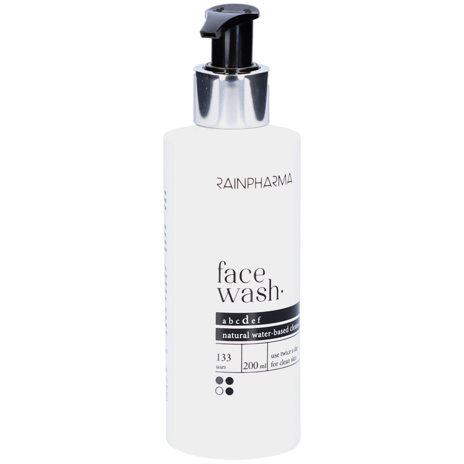 Witte fles met zwarte pomp. Opschrift: Rainpharma, face wash, abcdef, 200 ml.
