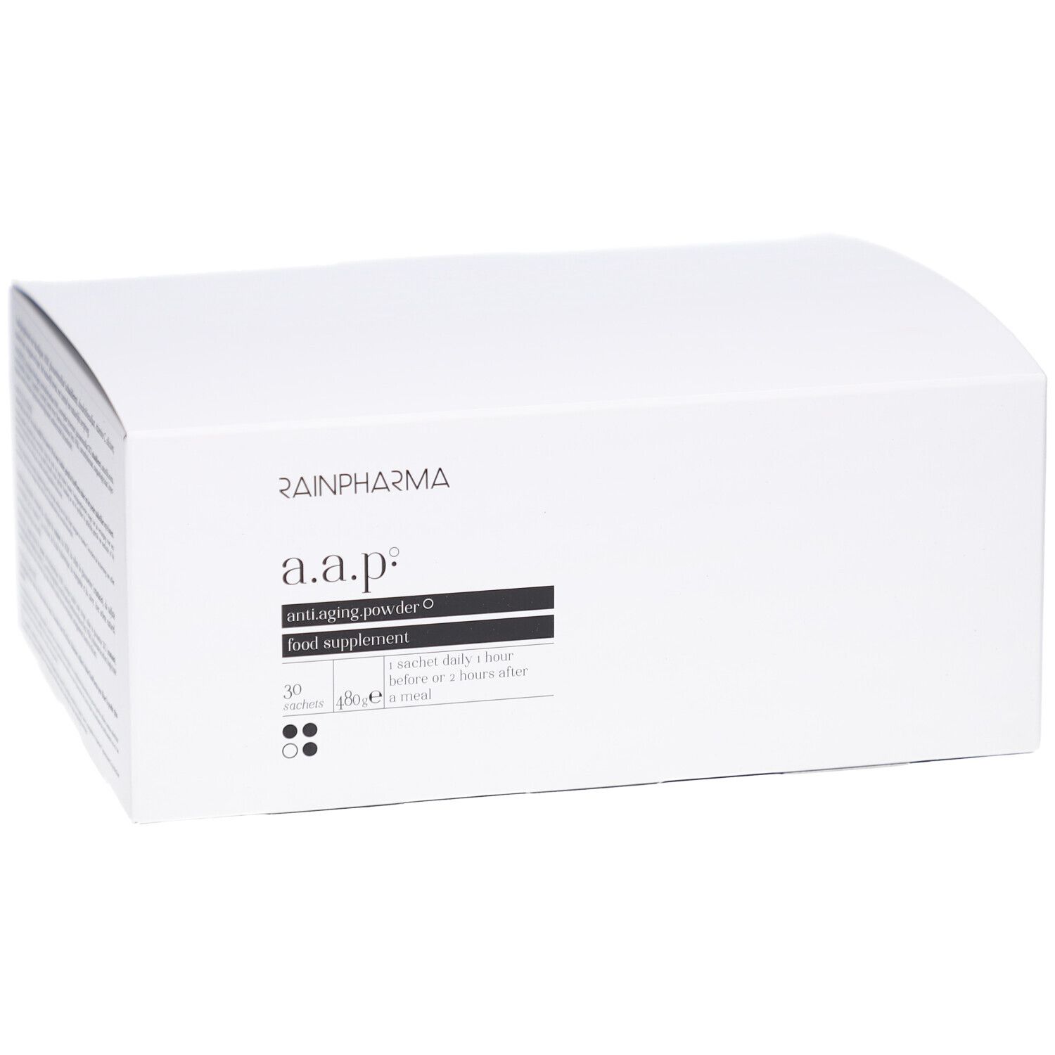 Witte productverpakking met zwarte tekst. Boven RAINPHARMA, daaronder a.a.p. anti-aging powder-O. 30 sachets.