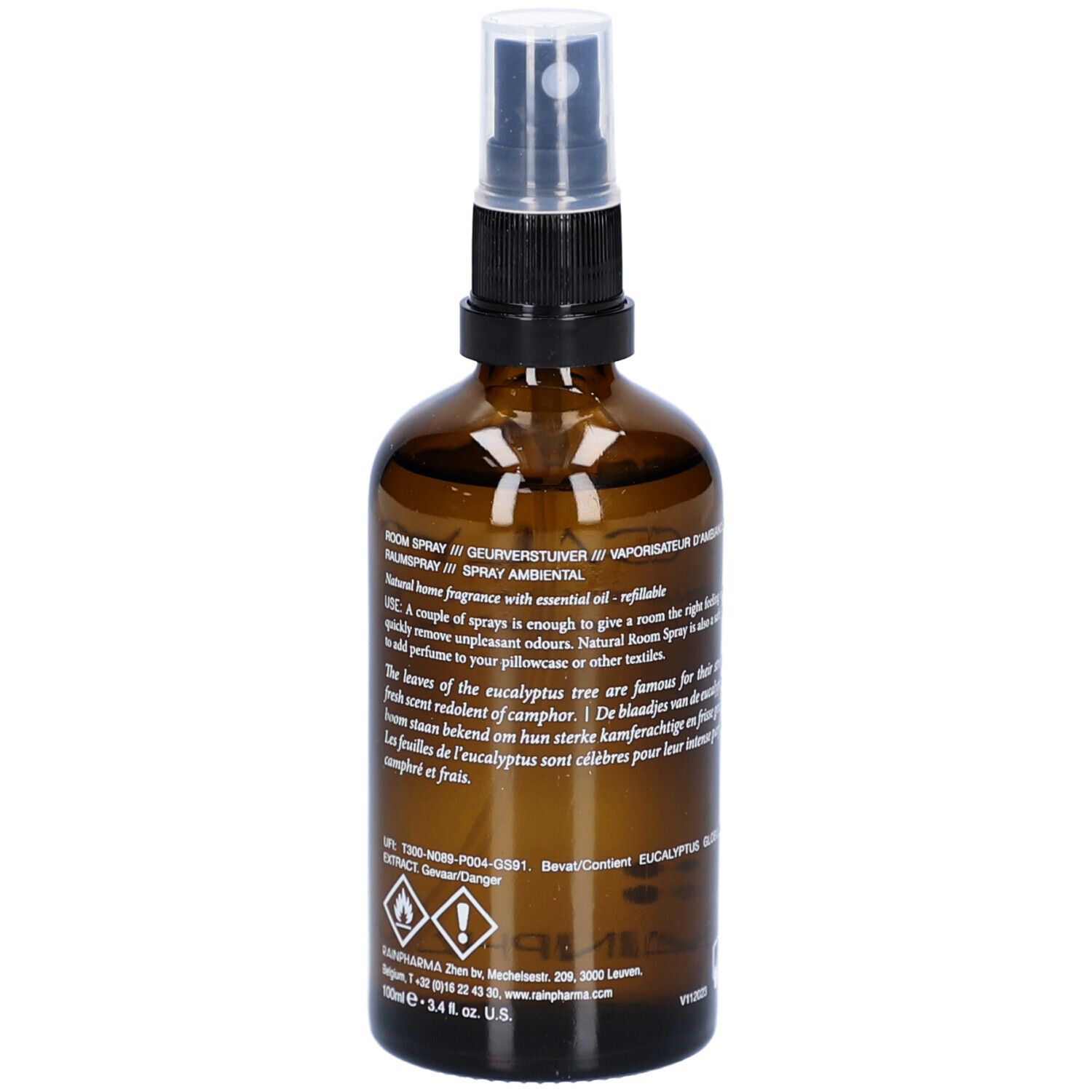 Bruine glazen fles met verstuiver. Tekst: Geurverstuiver, Eucalyptus Globulus. Tekst in het Engels en Frans. Logo Rainpharma.