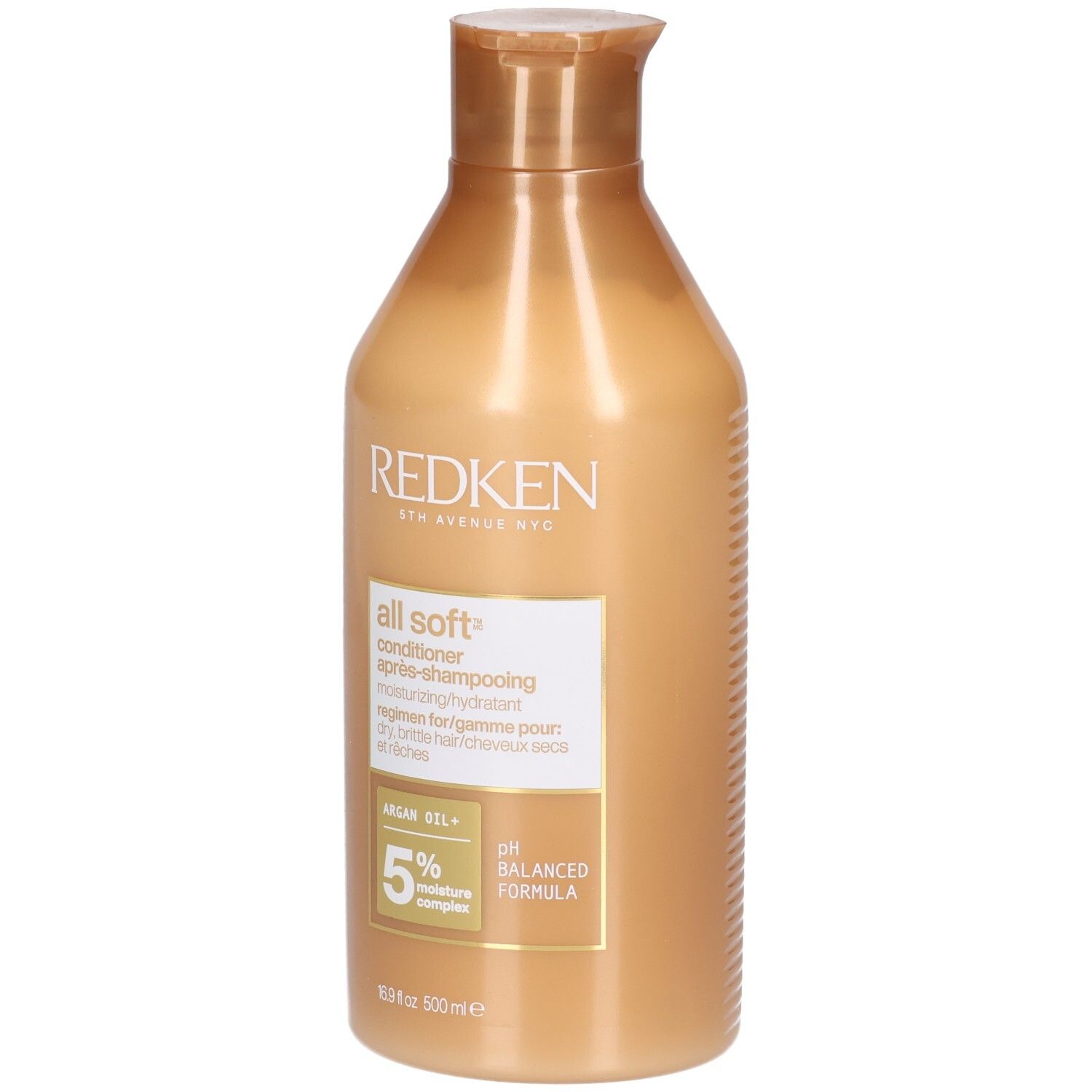 Gouden fles conditioner. Opschrift: Redken, All Soft, Conditioner, 5% Moisture Complex, pH Balanced Formula.