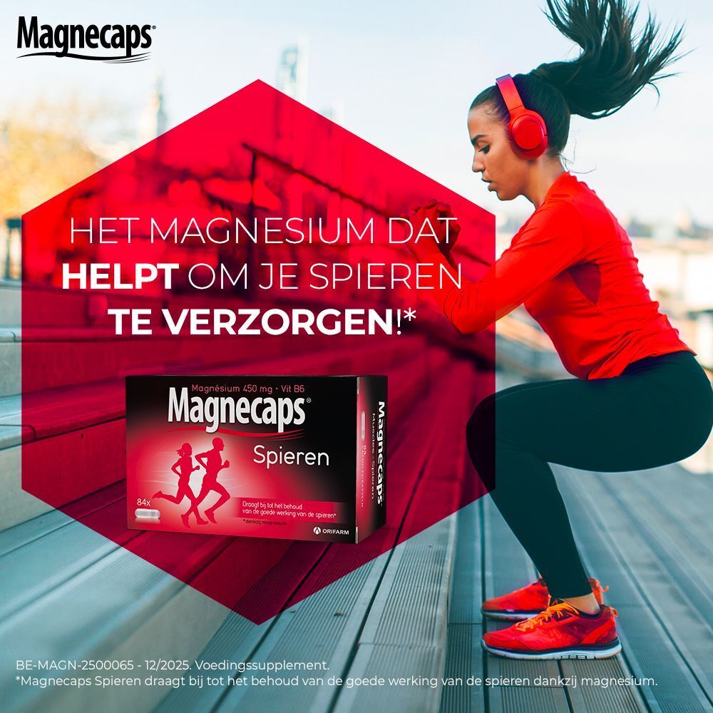 Magnecaps Spieren verpakking. Rode verpakking met tekst: Magnesium 450 mg + Vit B6. 84 capsules. Roze achtergrond.