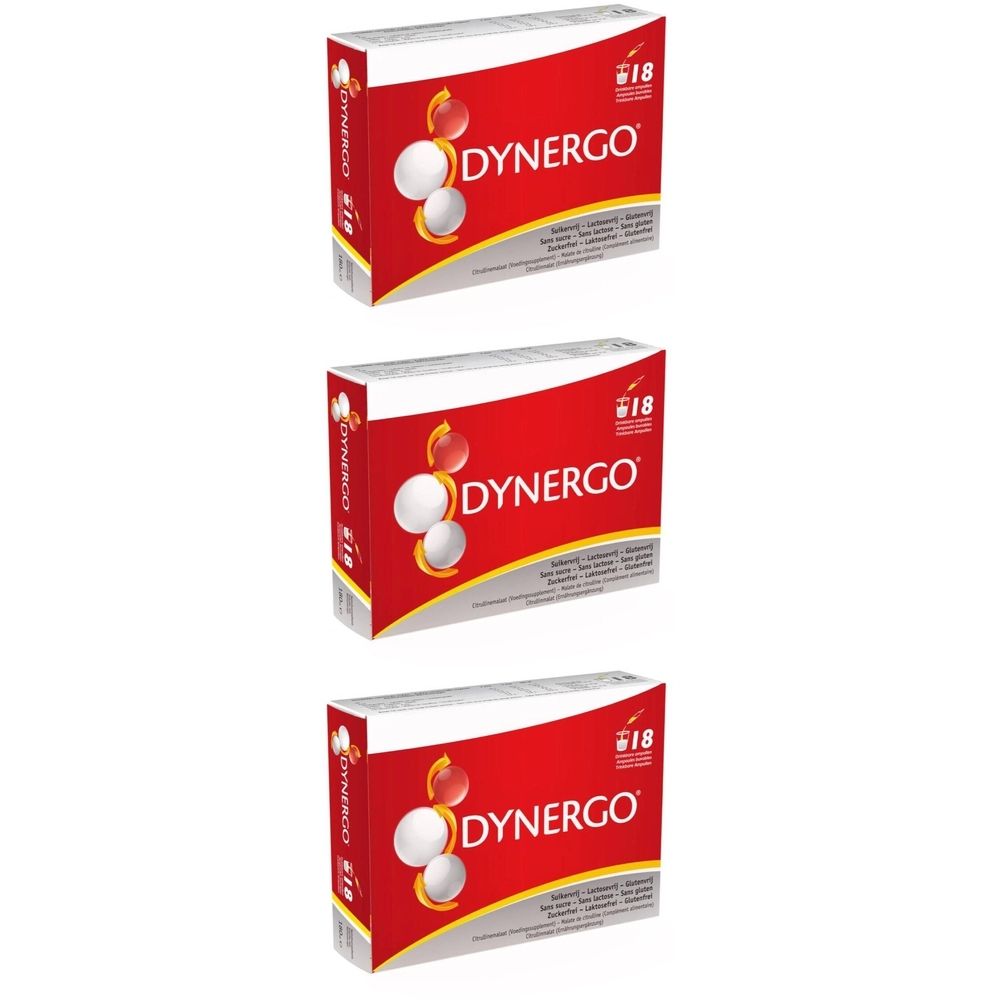 Drie dozen Dynergo. Rode en witte verpakking met productnaam en afbeelding van bollen. Rechtsboven: cijfer 18.