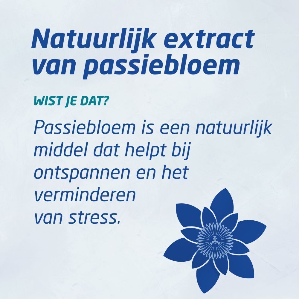 Tekst: Natuurlijk extract van passiebloem. Blauwe bloem. Tekst: Passiebloem is een natuurlijk middel dat helpt bij ontspannen en het verminderen van stress.