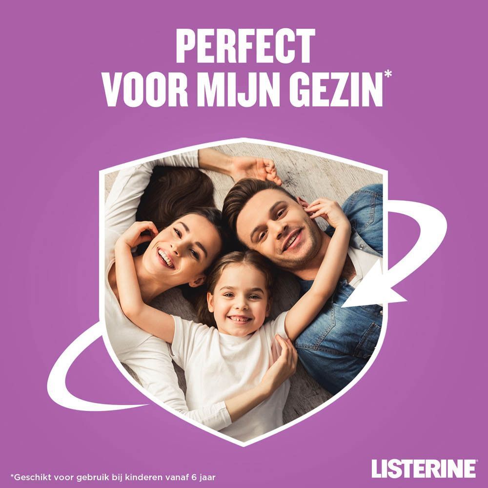Familie ligt op de grond. Tekst: PERFECT VOOR MIJN GEZIN. Listerine-logo.