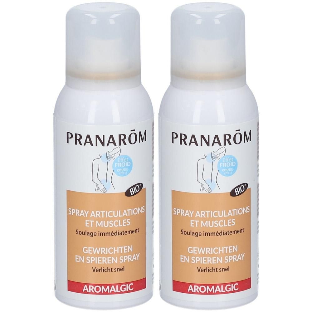 Twee witte sprayflacons. Opschrift: Pranarôm, Aromalgic, Spray voor gewrichten en spieren. Bio-certificering.