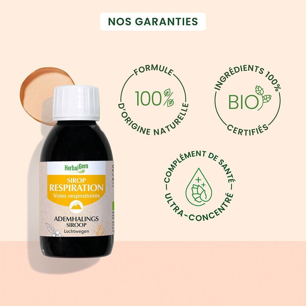 Un flacon de sirop HerbalGem. Liquide noir, bouchon blanc. Certification bio.