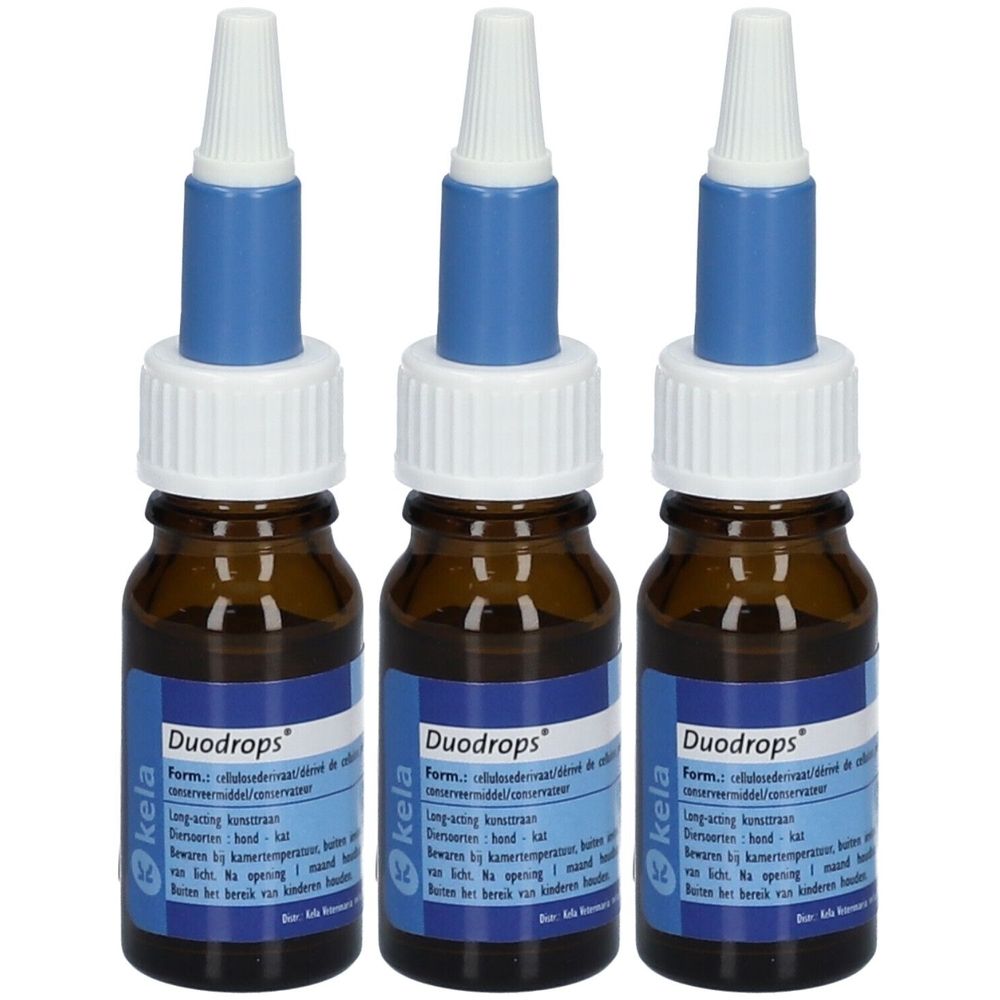 Drie flesjes met blauwe doppen en witte druppelaars. Op de etiketten staat "Duodrops". Bruine glazen flesjes.