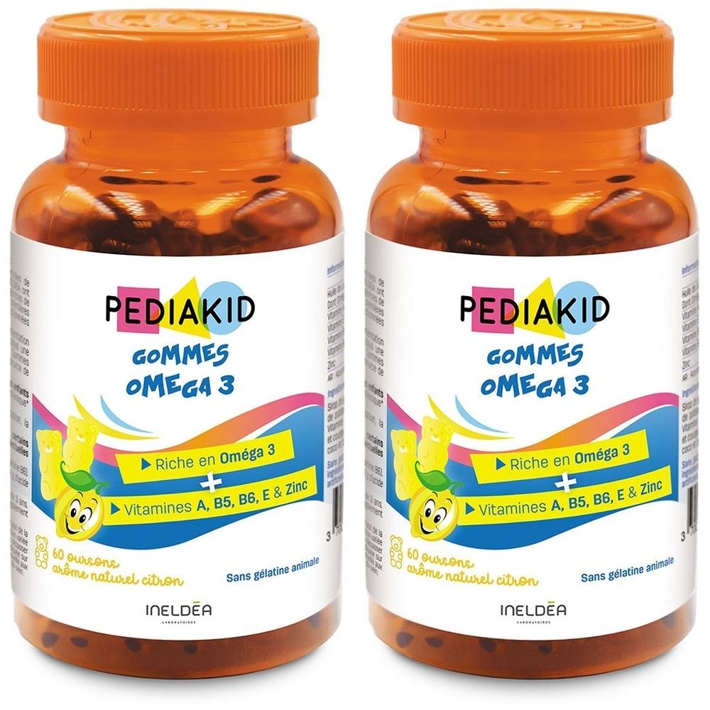 Deux flacons de Pediakid Gommes Omega 3. Bouchons orange, contenants transparents avec gommes jaunes. Inscription : Omega 3, vitamines.