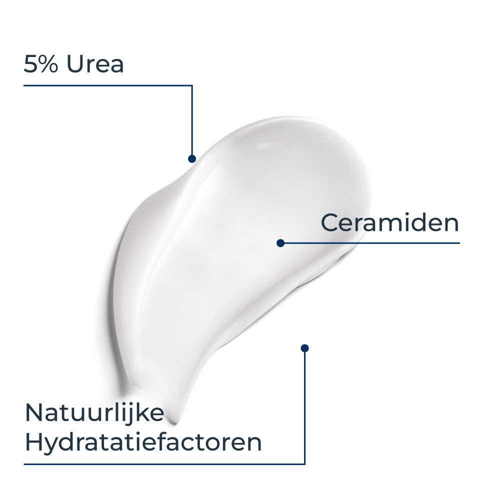 Een crème sample van Eucerin UreaRepair PLUS met ureum en ceramiden.