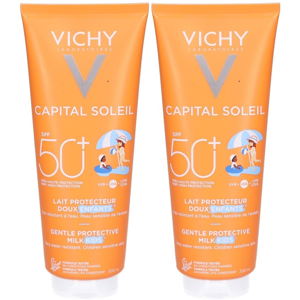 Twee tubes Vichy Capital Soleil Lait Protecteur Doux Enfants SPF50+. Oranje verpakking, blauwe details, tekst.