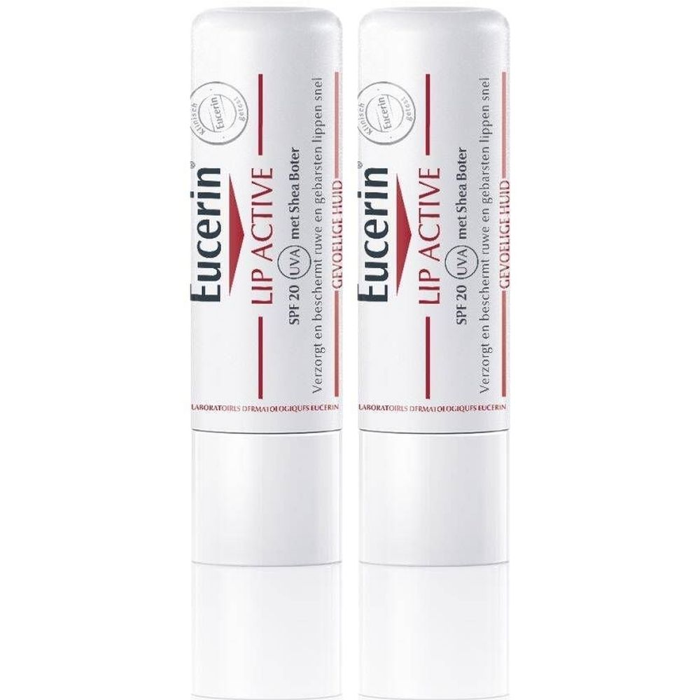 Twee witte lippenstiften. Rode tekst: Eucerin Lip Active SPF 20. Met Shea Butter. Gevoelige huid.