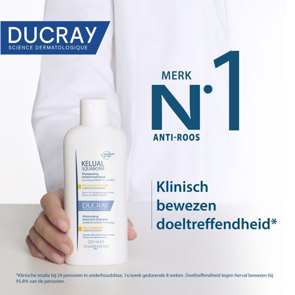 Een shampoo fles. Tekst: "MERK N°1 ANTI-ROOS". Klinisch bewezen.