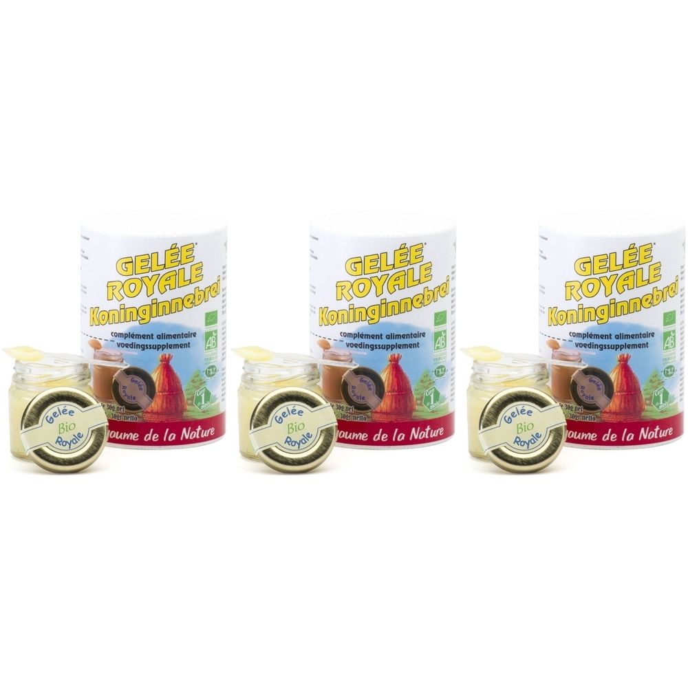 Drie potten en dozen met product. Het etiket zegt "Gelée Royale". De potten hebben gouden deksels.