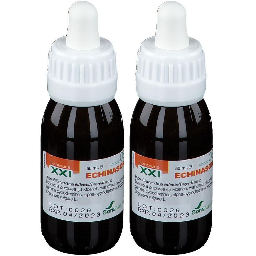 Twee flessen Soria Natural Echinasor XXI. Bruine vloeistof, witte doppen met pipetten. Labels met tekst.