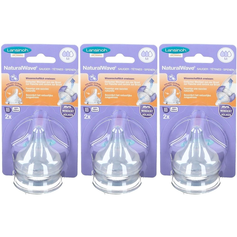 Trois emballages de tétines Lansinoh NaturalWave. Chaque emballage contient deux tétines. Inscription : M, AVS. Emballage violet et orange.